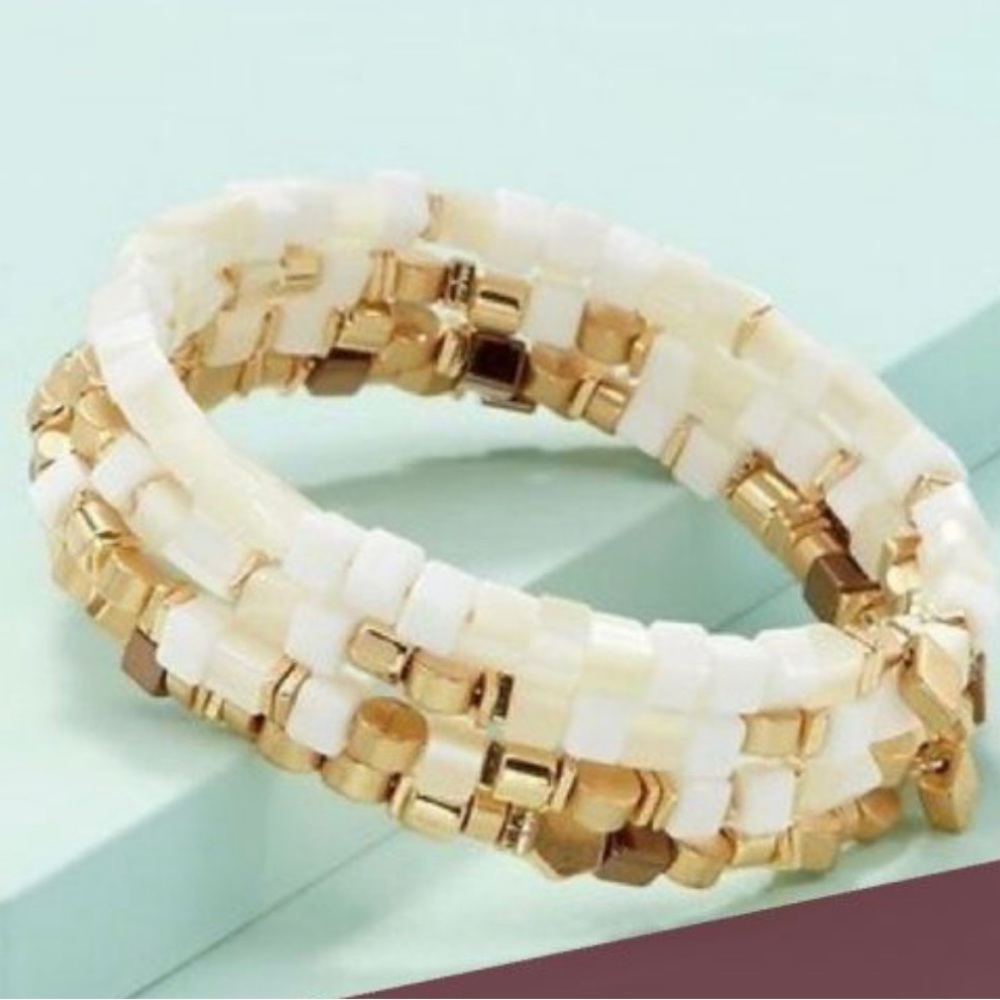 Stella & Dot Gia Coil Bracelet